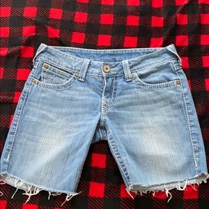 True Religion Joey Natural Big T Jean Shorts